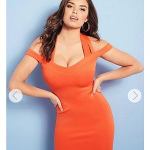 🩷 🧡 GUESS Valorie Crisscross Bodycon